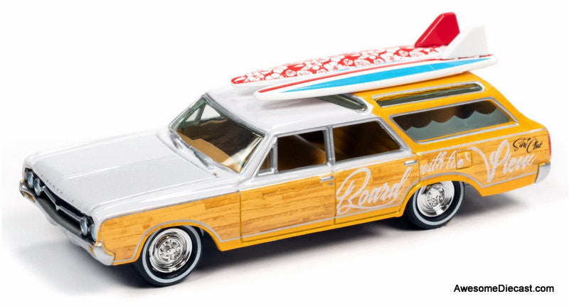 1964 Oldsmobile Vista Cruiser, Surfin' The Yellow w/Wood Paneling