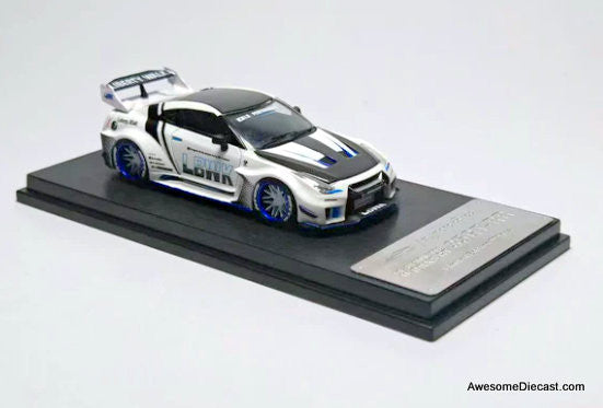 Nissan LB-Silhouette Works GT 35GT-RR, White/Carbon Fiber 1:64