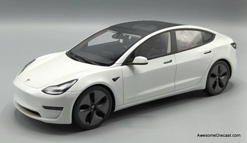 2021 Tesla Model 3, Pearlescent White 1:18 Resin Cast Model Car by