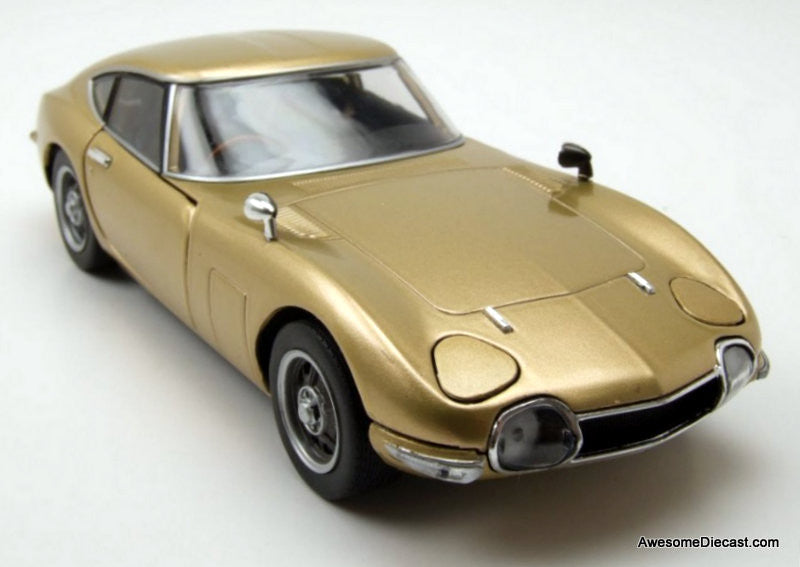 1967 Toyota 2000 GT, Metallic Beige 1:24 Diecast Model Car by