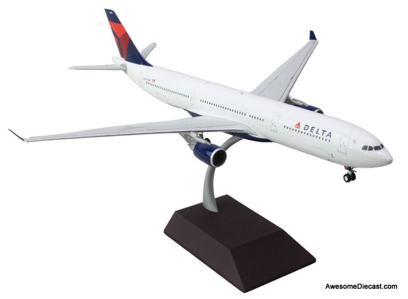 Airbus A330-300 Delta Airlines (Reg #N829NW) 1:200 Diecast Model