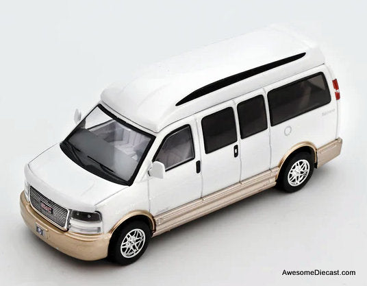 GMC Savana Explorer, Pearlescent White 1:64 Diecast Model Car by