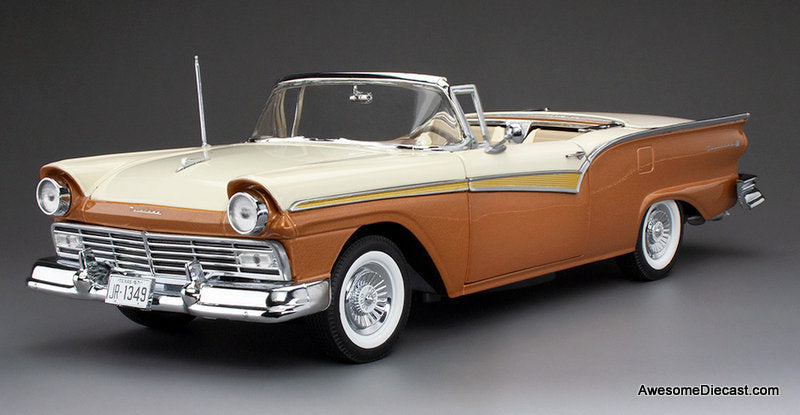 1957 Ford Fairlane 500 Skyliner, Doeskin Tan/Colonial White 1:18