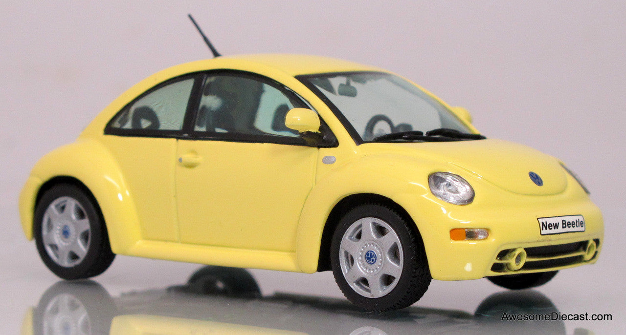 Vitesse 1:43 1999 Volkswagen Beetle, Yellow w/Figures – Awesome