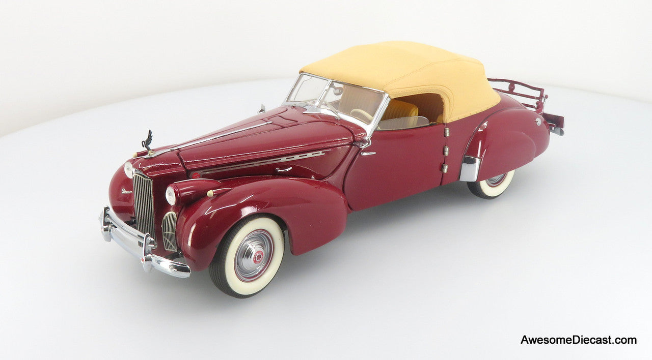 美品　スターミーcar 1940 Packard Custom - Maroon Convertible Victoria 1:24 Diecast