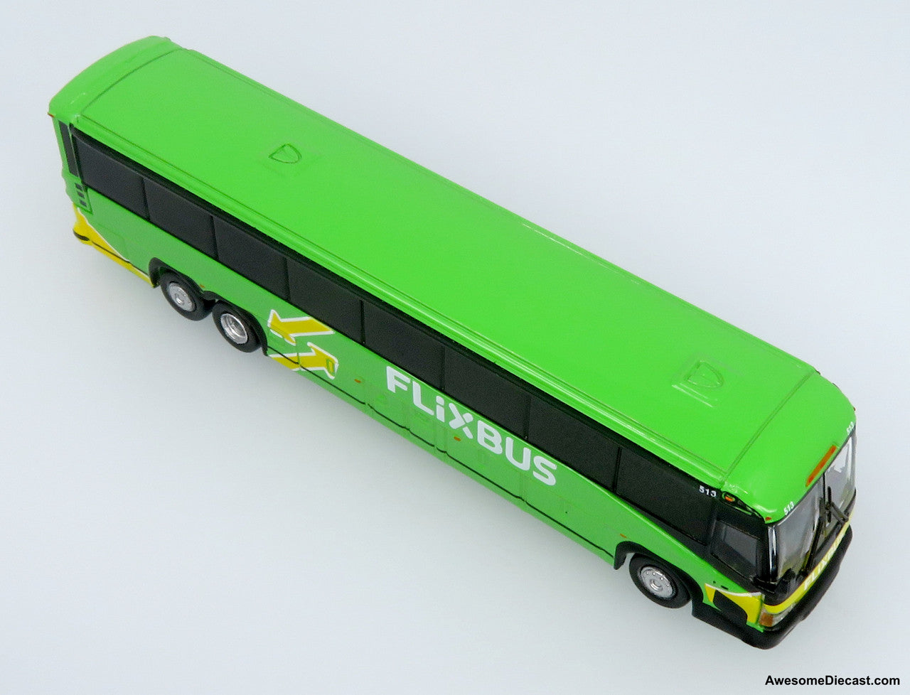 MCI D4505 Motorcoach: FLiXBUS 1:160 (N Scale) Diecast Model Bus by Iconic Replicas