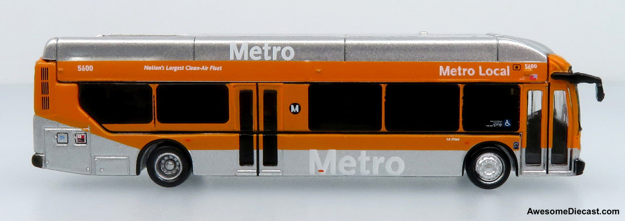 NFI Xcelsior XN40 Transit Bus: Los Angeles Metro 1:160 (N Scale