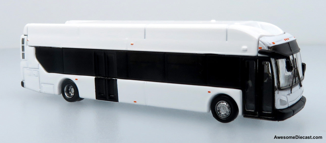 NFI Xcelsior XN40 Transit Bus: Blank White 1:160 (N Scale) Diecast Model Bus by Iconic Replicas