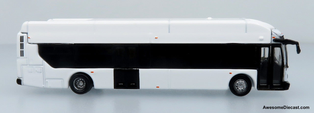 NFI Xcelsior XN40 Transit Bus: Blank White 1:160 (N Scale) Diecast Model Bus by Iconic Replicas