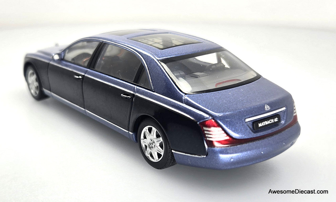 Maybach 62 ブラック 1/43スケール AUTOart 1:43 Maybach 62 LWB, Light Blue/Dark Blue – Awesome