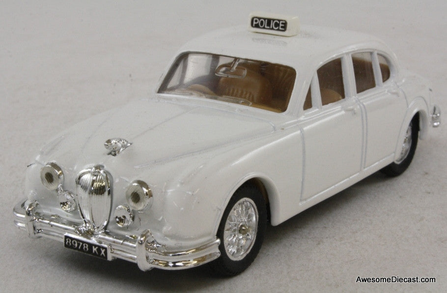 Corgi 1:43 Police Cars Of The Sixties '3 Car Set'