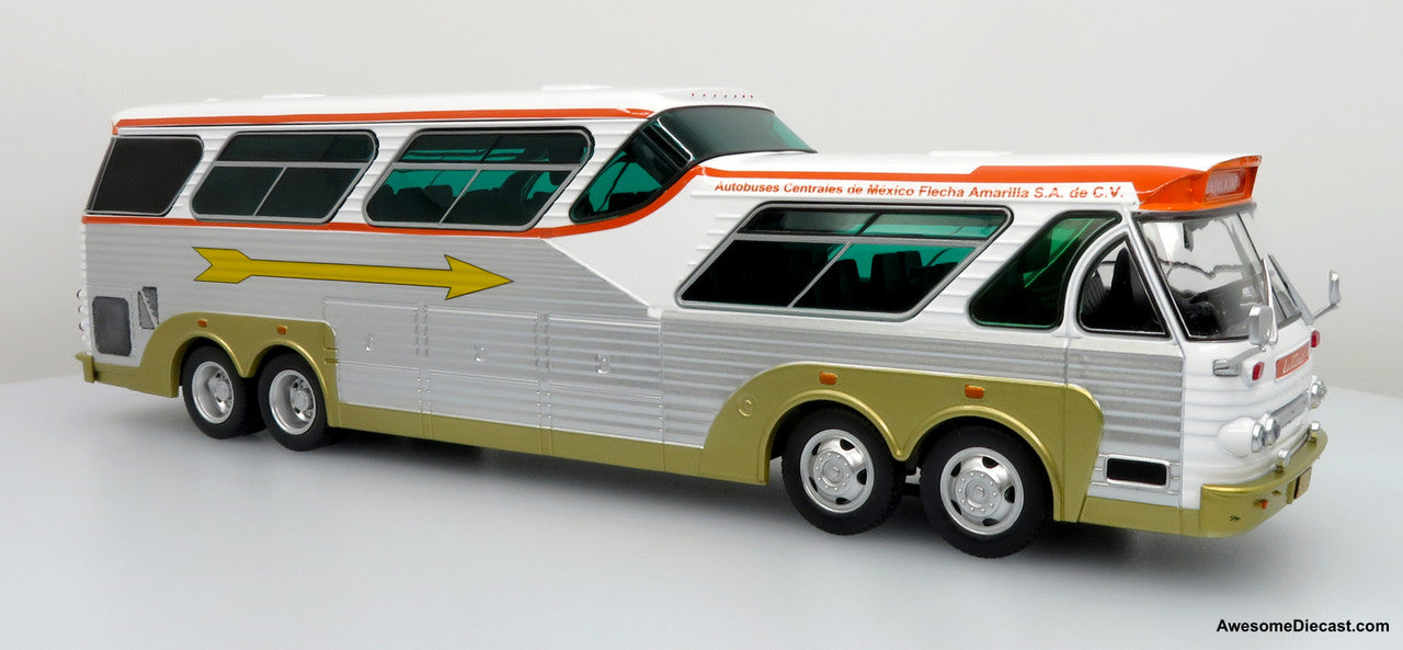 Sultana TM 44-18 SP Panoramico Coach - La Flecha Amarilla (Silver/Yellow) 1:43 Diecast Bus by Iconic Replicas