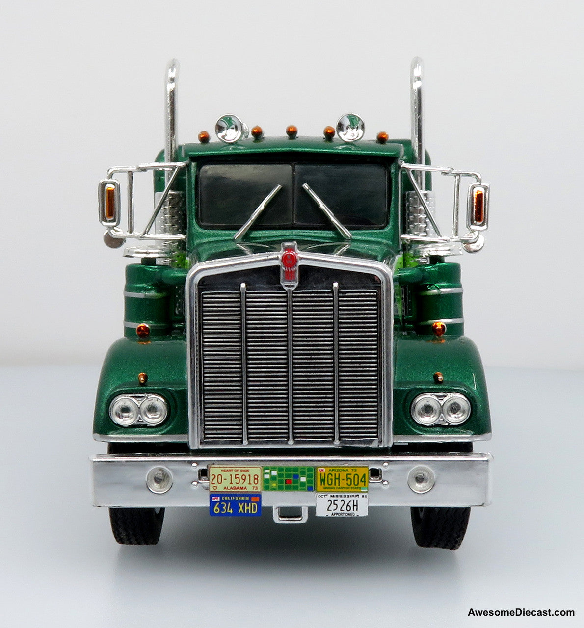 1976 Kenworth W900A Tractor & Trailer: Movin' On 1:43 Diecast/ABS Plastic Model Truck by Iconic Replicas