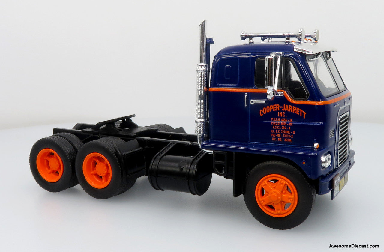 1959 International DCOF-405 w/ Trailer: Cooper Jarrett Inc. 1:43