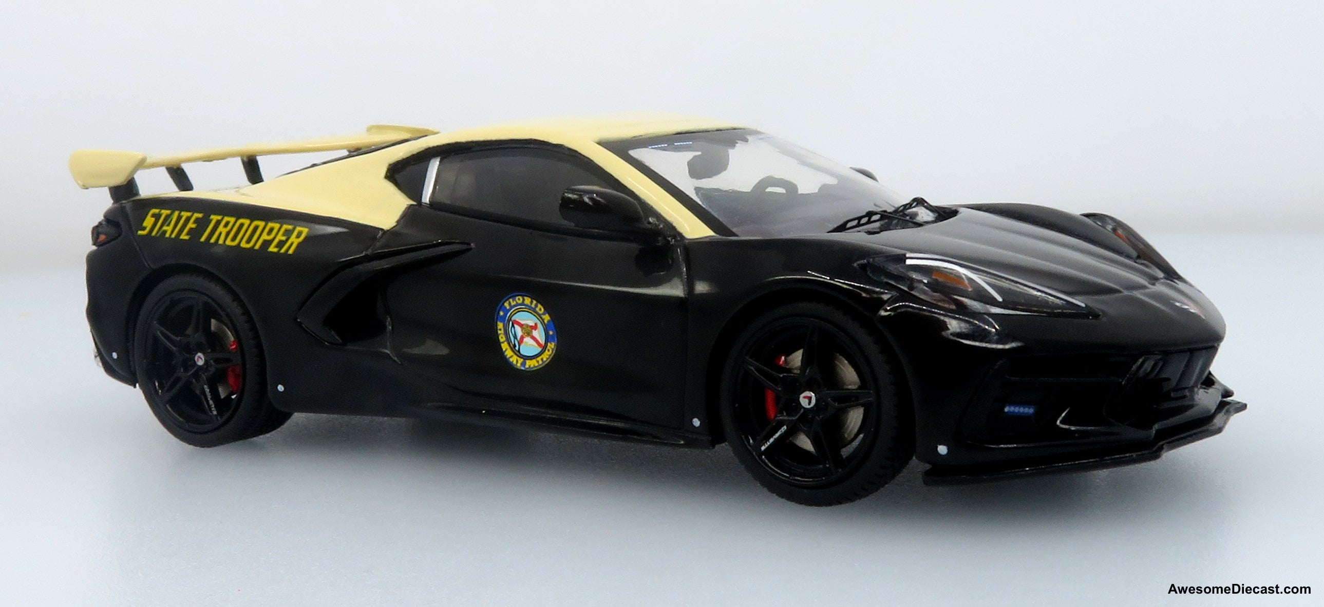 Rhino Model 1:64 Mercedes Benz 560 SEC AMG, Black – Awesome