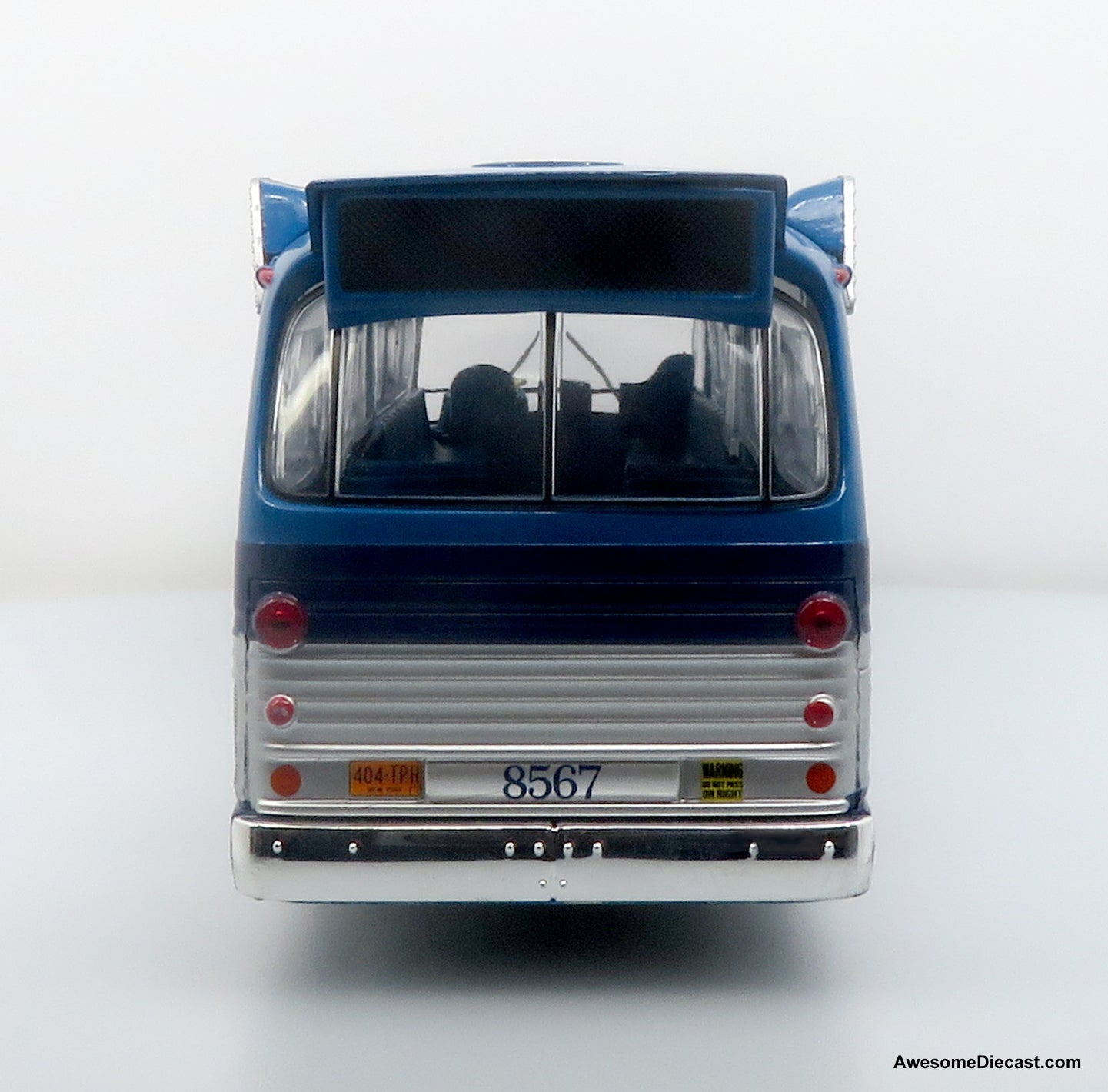 1963 GM TDH-5303 Transit Bus: MTA New York City 1:43 ABS Plastic