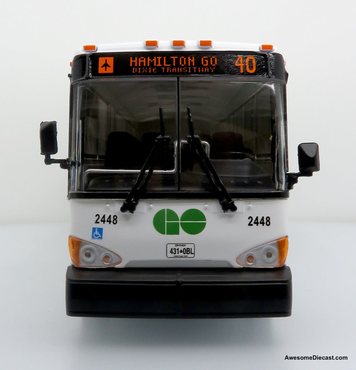 MCI D4500CT Coach: GO Transit 1:50 Model Bus by Iconic Replicas