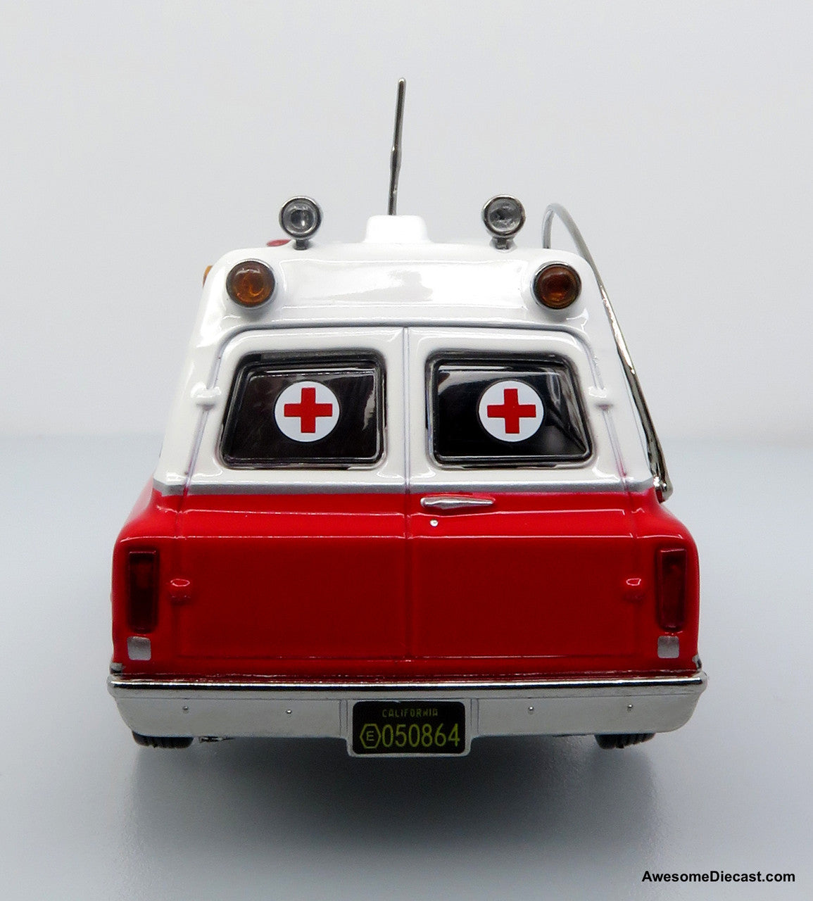 1969 Chevrolet C-10 Ambulance: Los Angeles City Fire Department 1:50 Diecast Model Car by Iconic Replicas