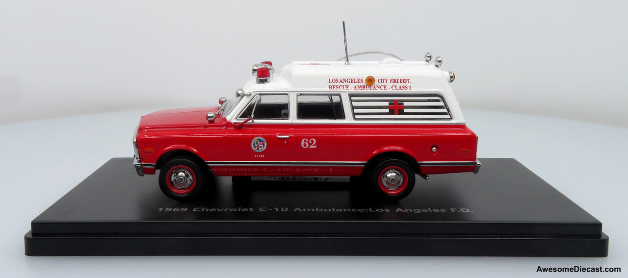 1969 Chevrolet C-10 Ambulance: Los Angeles City Fire Department 1:50 Diecast Model Car by Iconic Replicas