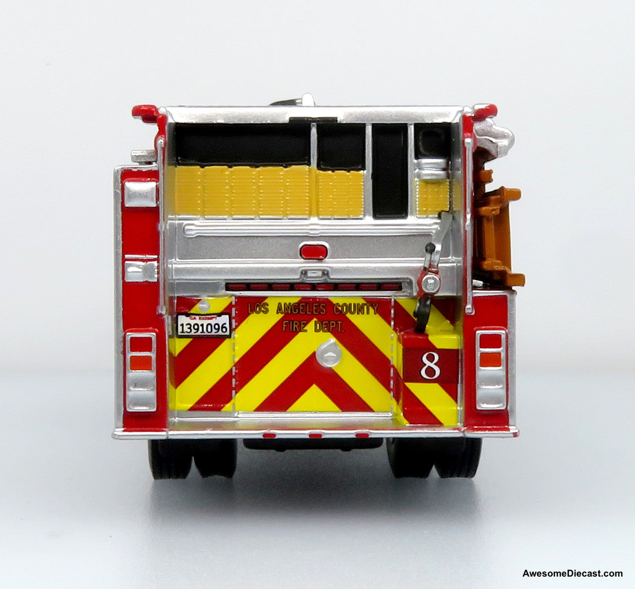 Iconic Replicas 1:64 KME Predator Fire Engine: LACFD - Engine 8