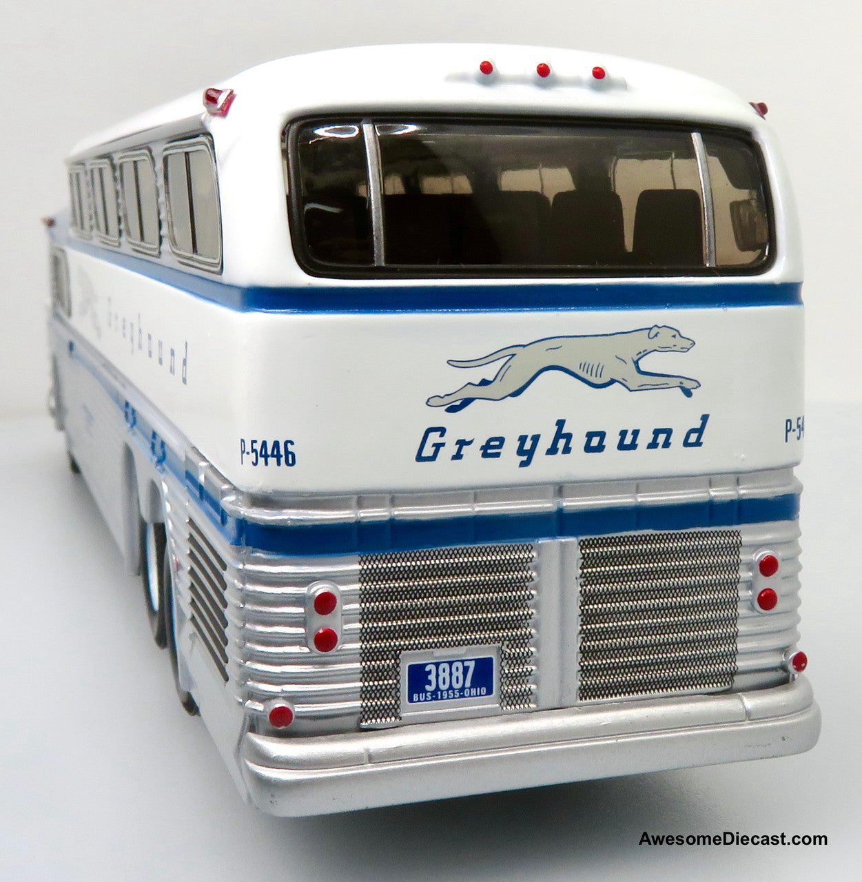 Corgi 1:50 GM-4501 Greyhound SceniCruiser: Pittsburgh Destination