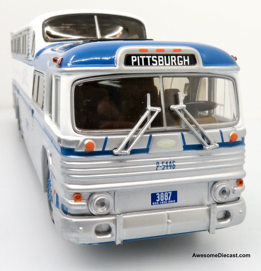 Corgi 1:50 GM-4501 Greyhound SceniCruiser: Pittsburgh Destination