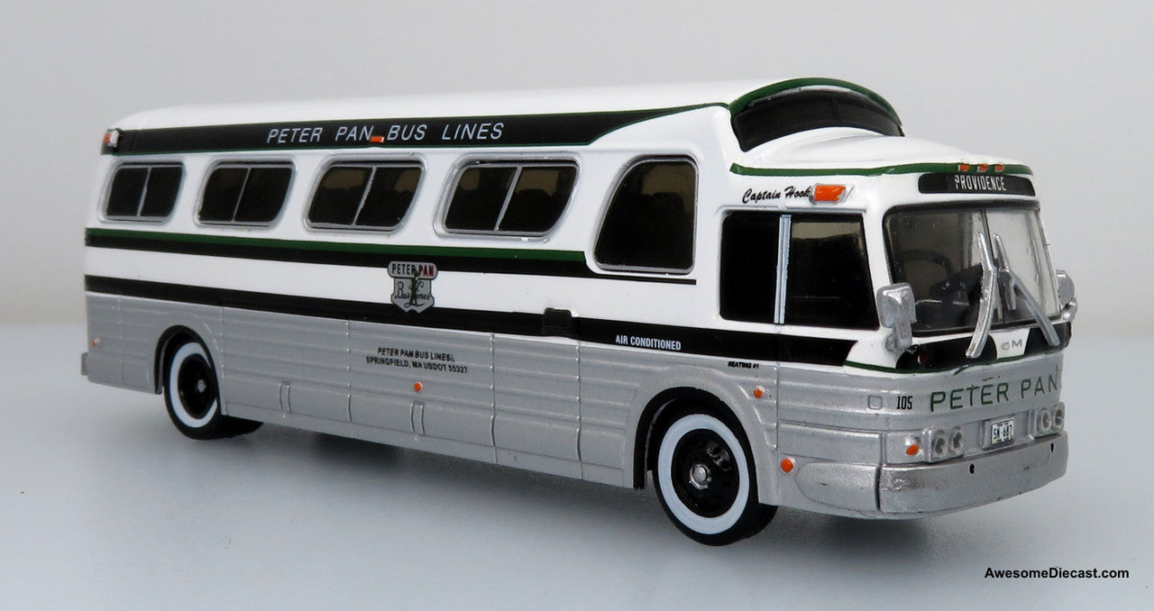 Iconic Replicas 1:87 1966 GM PD4107 "Buffalo" Coach: Peter Pan Bus Lines
