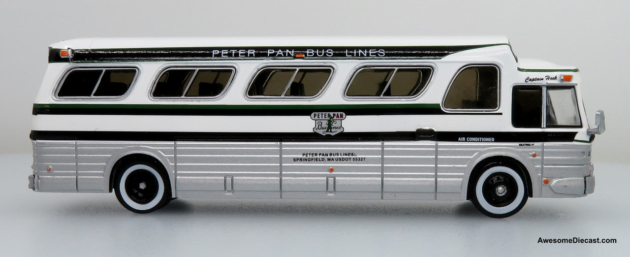 Iconic Replicas 1:87 1966 GM PD4107 "Buffalo" Coach: Peter Pan Bus Lines