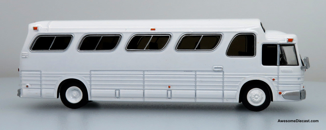 Iconic Replicas 1:87 1966 GM PD4107 "Buffalo" Coach: Blank White