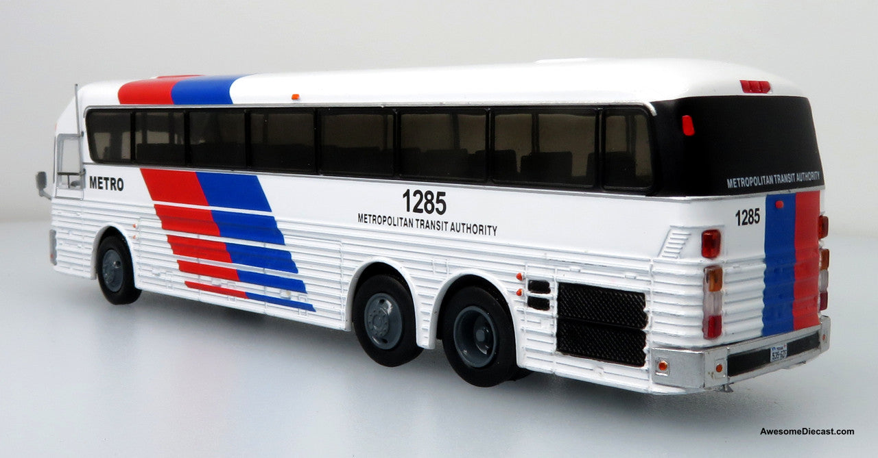 1984 Eagle Model 10 Coach - Houston Metropolitan (White/Red/Blue) 1:87 Diecast Bus, Route: 222 Grand Parkway Downtown by Iconic Replicas