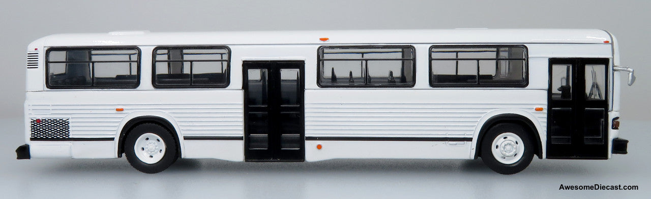 Iconic Replicas 1:87 MCI Classic Transit Bus: Blank White