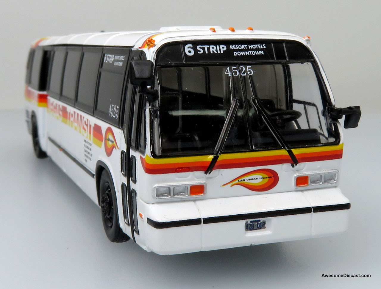 Iconic Replicas 1:87 1999 TMC RTS Transit Bus: Las Vegas Transit