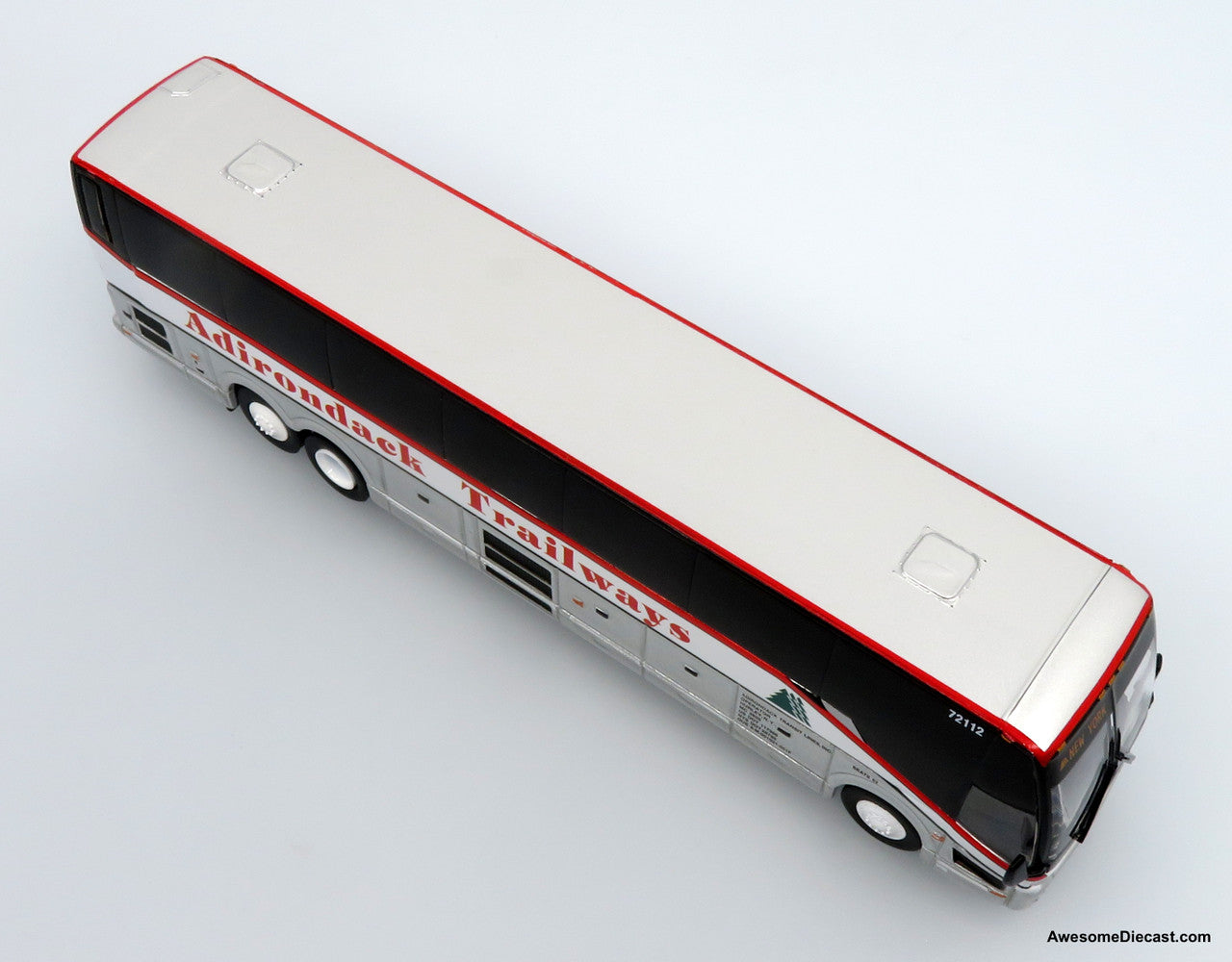 Prevost H3-45 Coach: Adirondack Trailways 1:87 Diecast Model Bus by Iconic Replicas