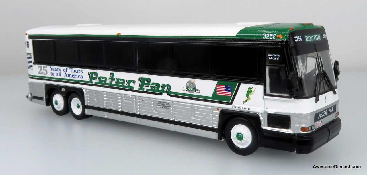 Iconic Replicas 1:87 MCI D4000 Coach: Peter Pan Bus Lines