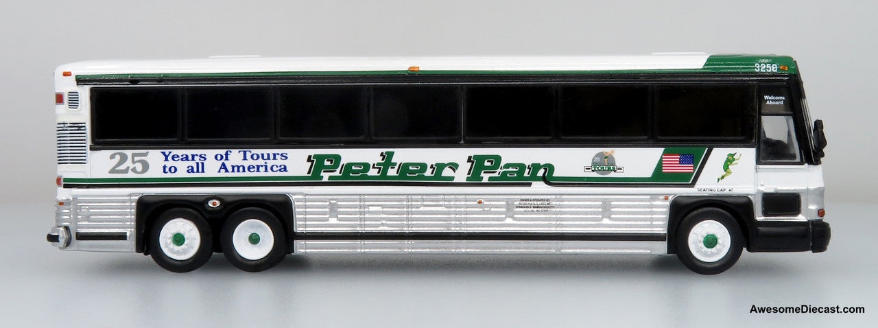 Iconic Replicas 1:87 MCI D4000 Coach: Peter Pan Bus Lines