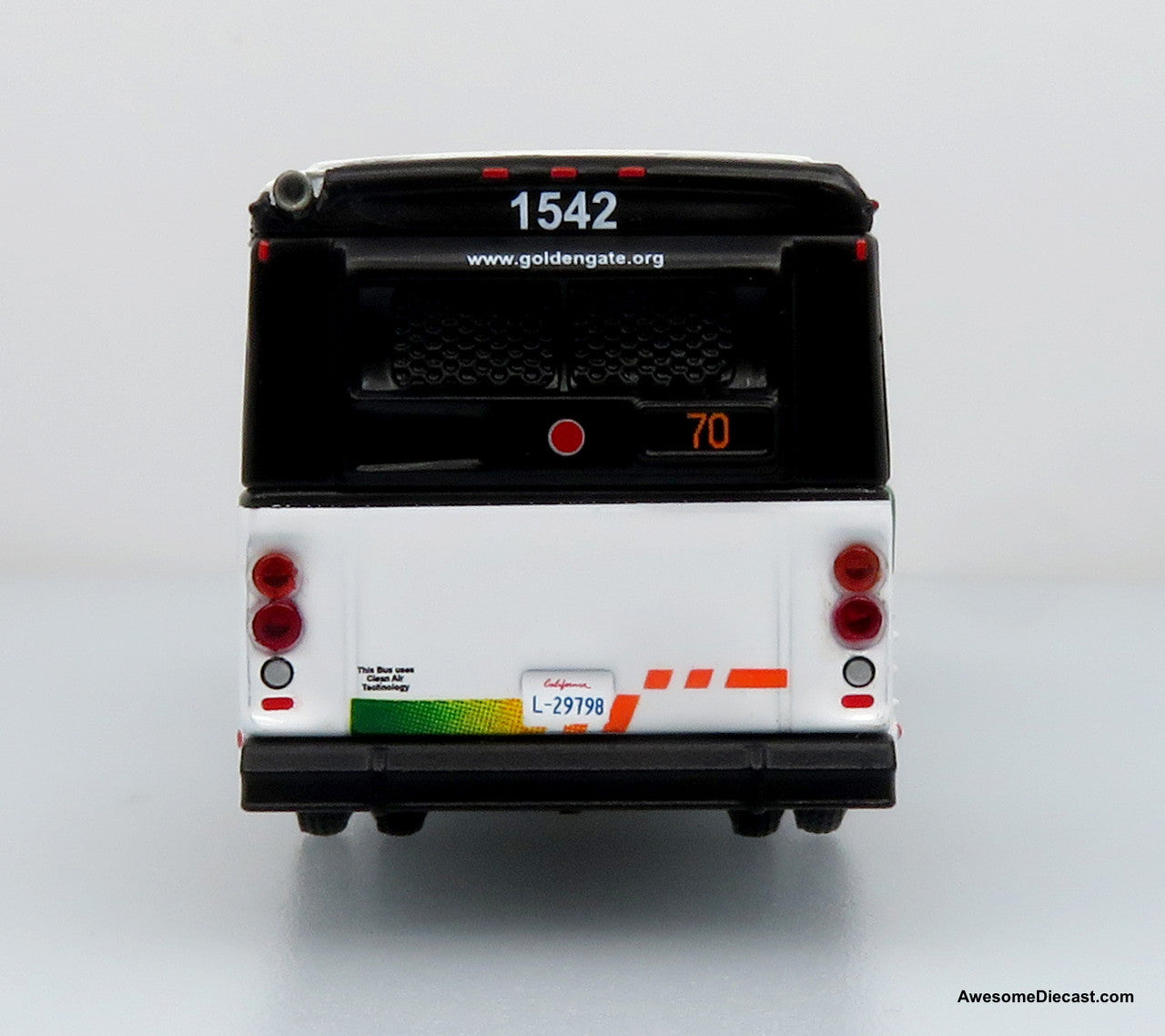 Iconic Replicas 1:87 Orion V Transit Bus: Golden Gate Bridge