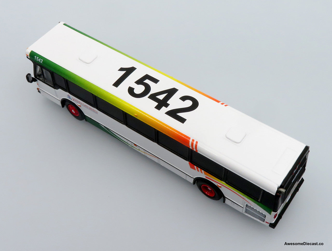 Iconic Replicas 1:87 Orion V Transit Bus: Golden Gate Bridge