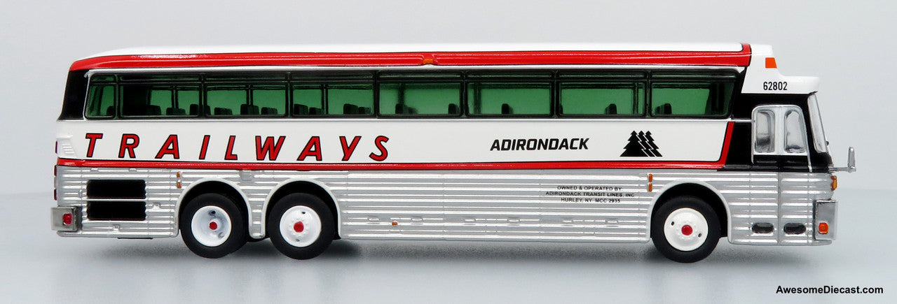 1969 Eagle Model 05 Coach: Adirondack Trailways 1:87 (HO) Diecast Model Bus by Iconic Replicas