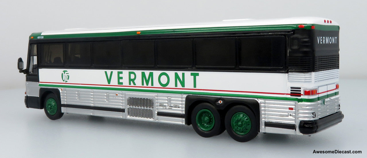 2001 MCI D4000 Coach: Vermont Transit 1:87 (HO) Diecast Model Bus by Iconic Replicas
