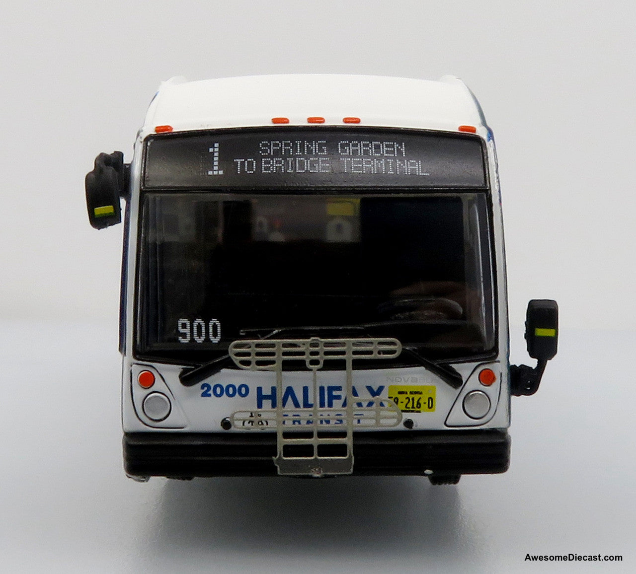 Nova Bus LFSe Transit Bus: Halifax Transit - Electric Livery 1:87 (HO) Diecast Model Bus by Iconic Replicas