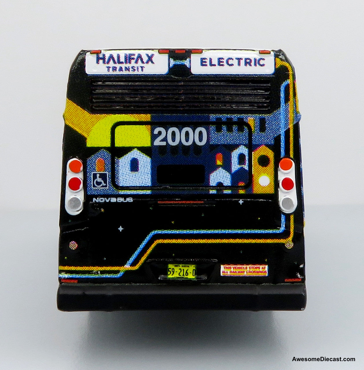 Nova Bus LFSe Transit Bus: Halifax Transit - Electric Livery 1:87 (HO) Diecast Model Bus by Iconic Replicas