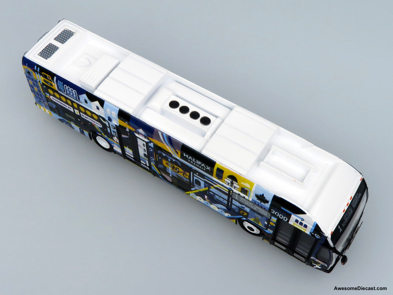 Nova Bus LFSe Transit Bus: Halifax Transit - Electric Livery 1:87 (HO) Diecast Model Bus by Iconic Replicas
