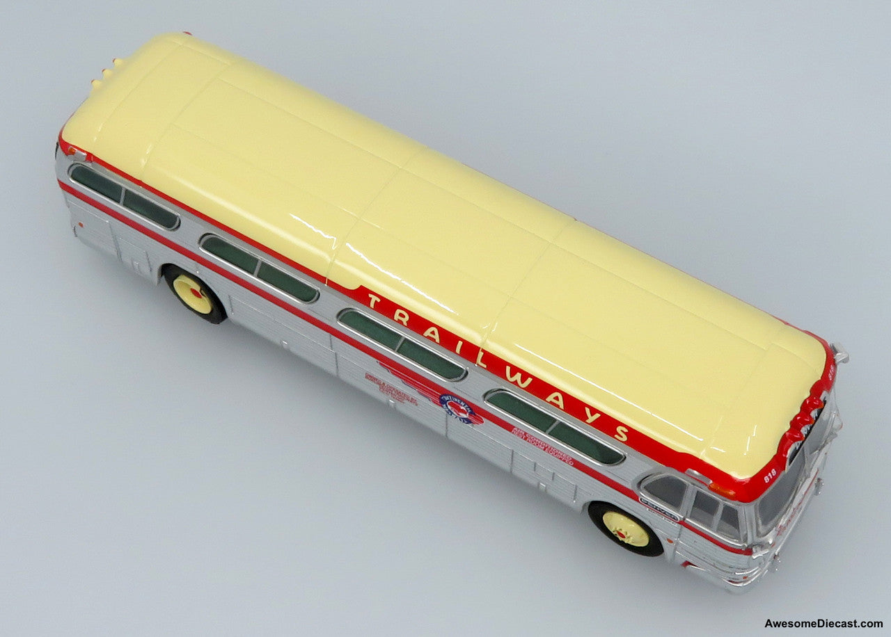 1959 GM PD4104 Coach: Continental Trailways 1:87 (HO) Diecast
