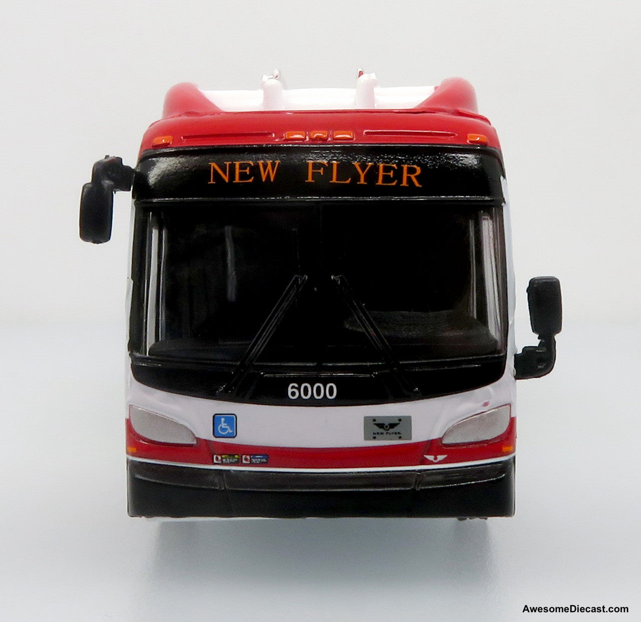 NFI Xcelsior CHARGE NG Electric Transit Bus: Toronto Transit Commission (TTC) 1:87 (HO) Diecast Model Bus by Iconic Replicas