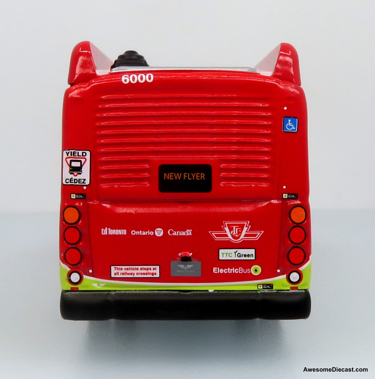 NFI Xcelsior CHARGE NG Electric Transit Bus: Toronto Transit Commission (TTC) 1:87 (HO) Diecast Model Bus by Iconic Replicas