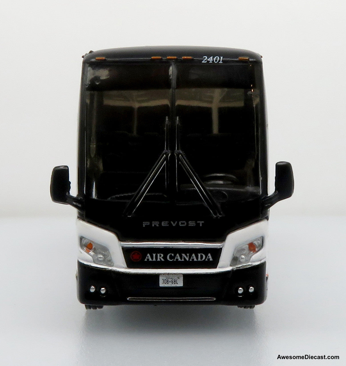 Prevost H3-45 Coach: Air Canada / Landline 1:87 (HO) Diecast Model