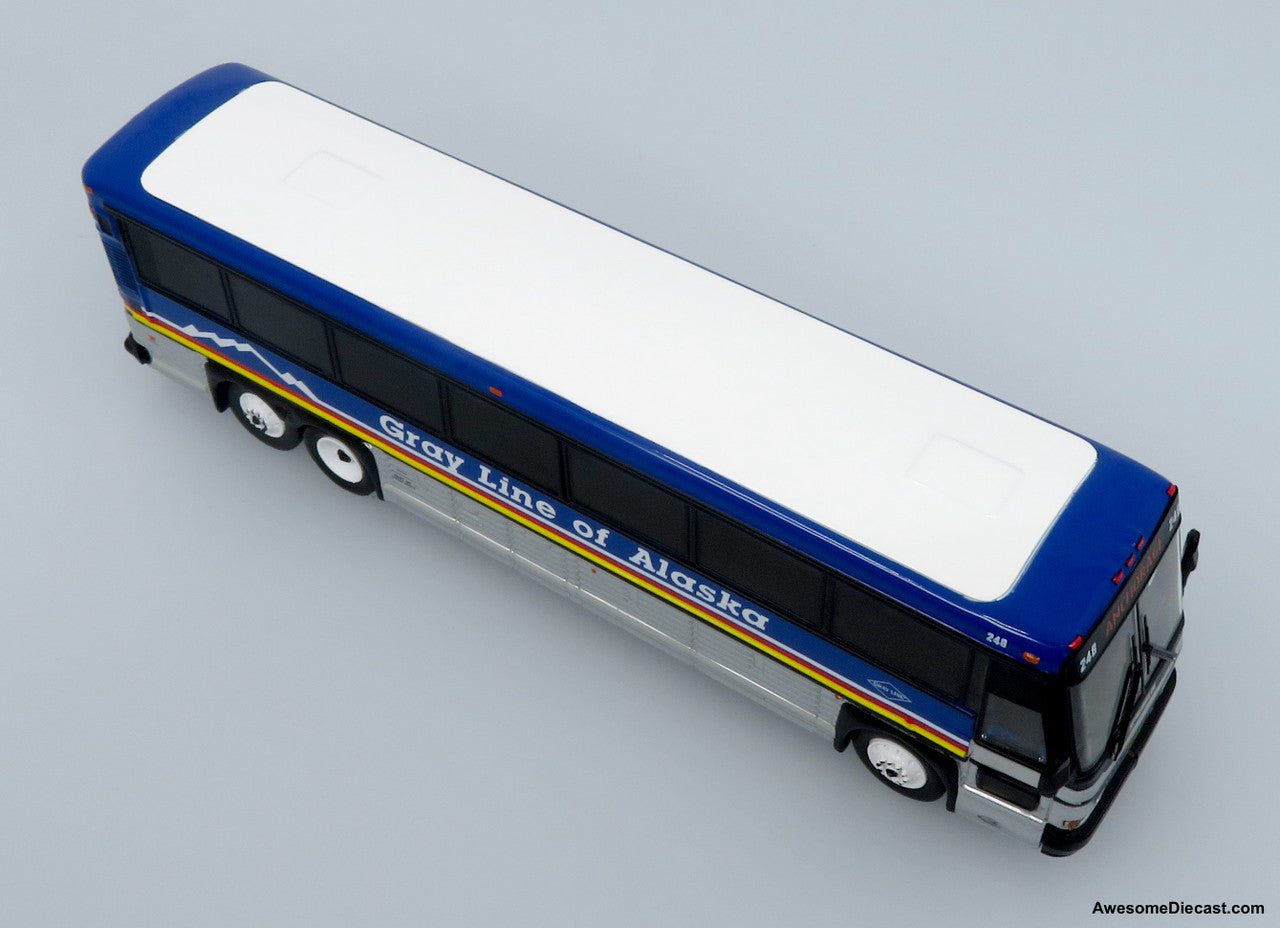 2001 MCI D4000 Coach: Gray Line of Alaska 1:87 (HO) Diecast Model Bus by Iconic Replicas
