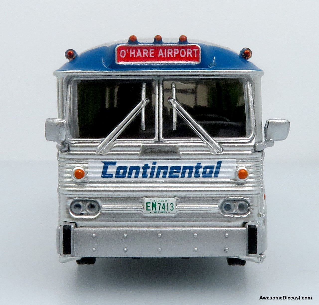 1964 MCI MC-5A Coach: Continental Air Transport / O’Hare Airport 1:87 (HO) Diecast Model Bus by Iconic Replicas