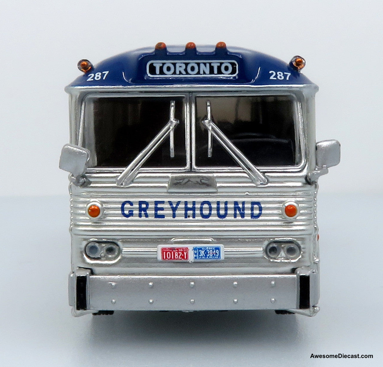 1964 MCI MC-5A Coach: Greyhound Canada 1:87 (HO) Diecast Model Bus by Iconic Replicas