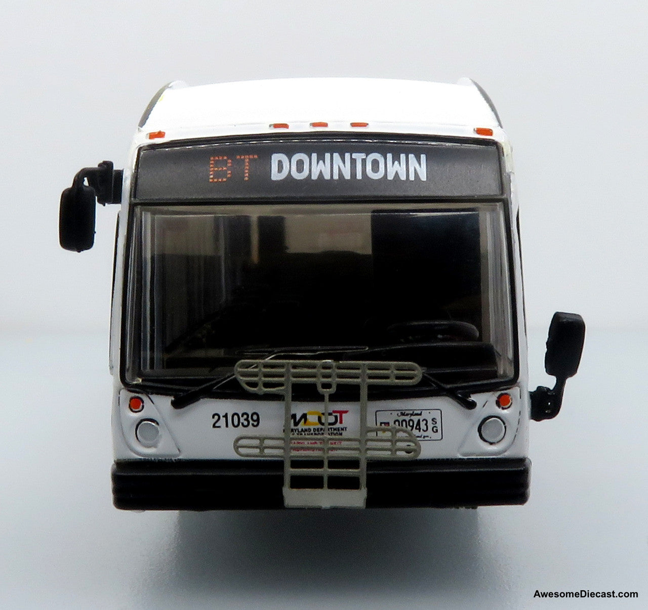 Nova Bus LFSH Hybrid Transit Bus: MTA Maryland 1:87 (HO) Diecast Model Bus by Iconic Replicas